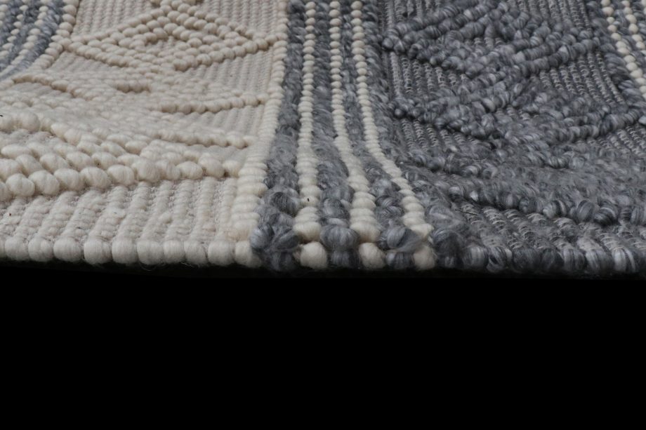 VALLEY - Grey 200 x 290