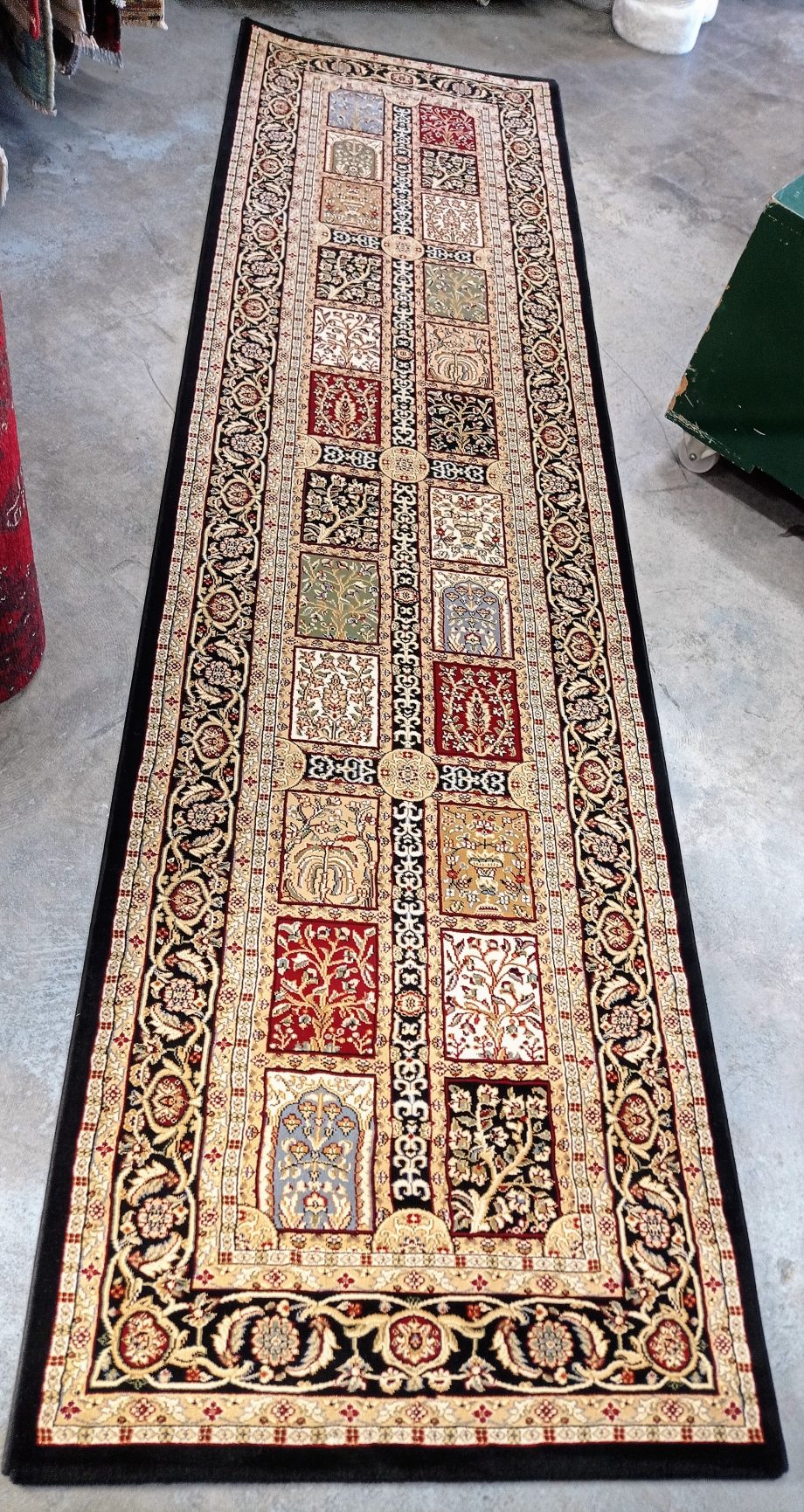 ISFAHAN 10682 BLACK 80 x 300cm