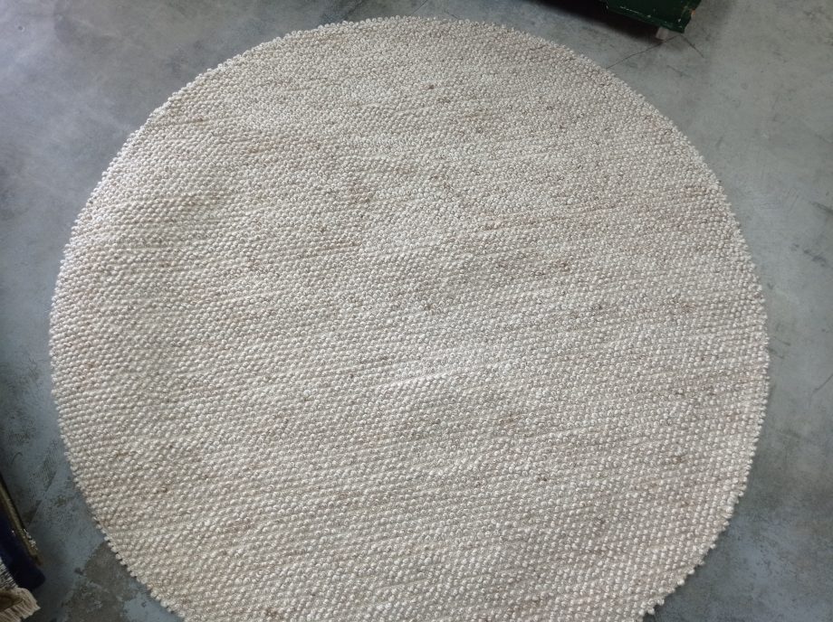 AVENUE - Beige 160cm Round